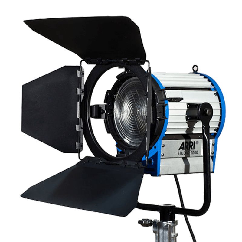 Arri Junior 1000w. Осветительный прибор Arri 1000w. Arri Junior 1000 Plus. Arri Studio 1000 Вт.